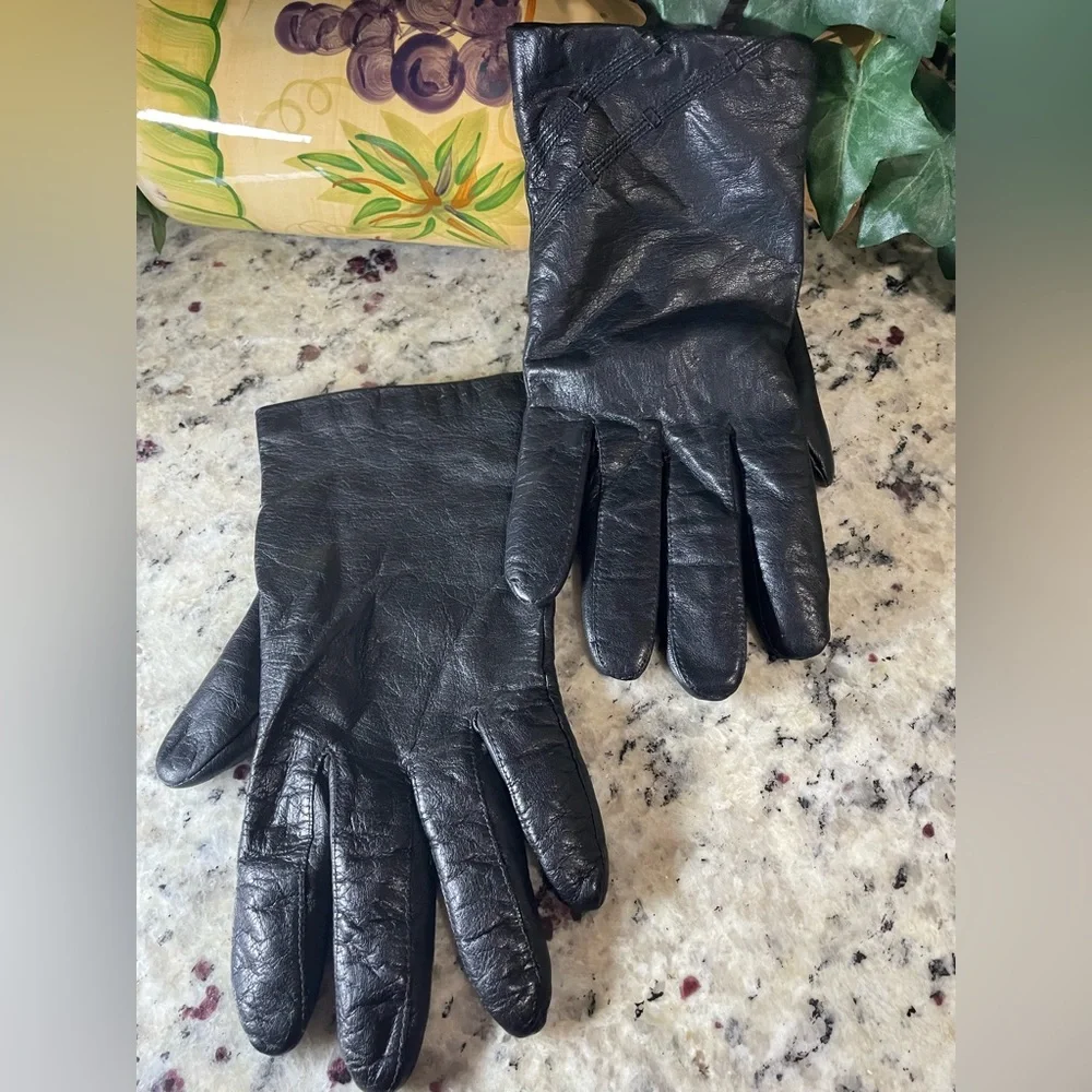Plush Black Leather Gloves Size L (8.5) | Soft Leather|Asymmetrical Design NEW